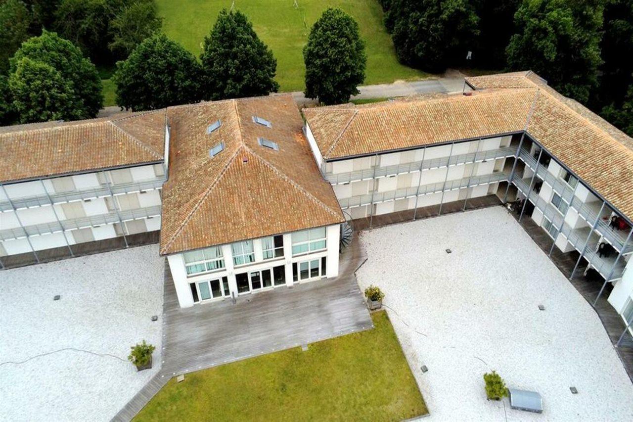 Vacanceole - Le Domaine Du Chateau - La Rochelle / Ile De Re Лагор Экстерьер фото