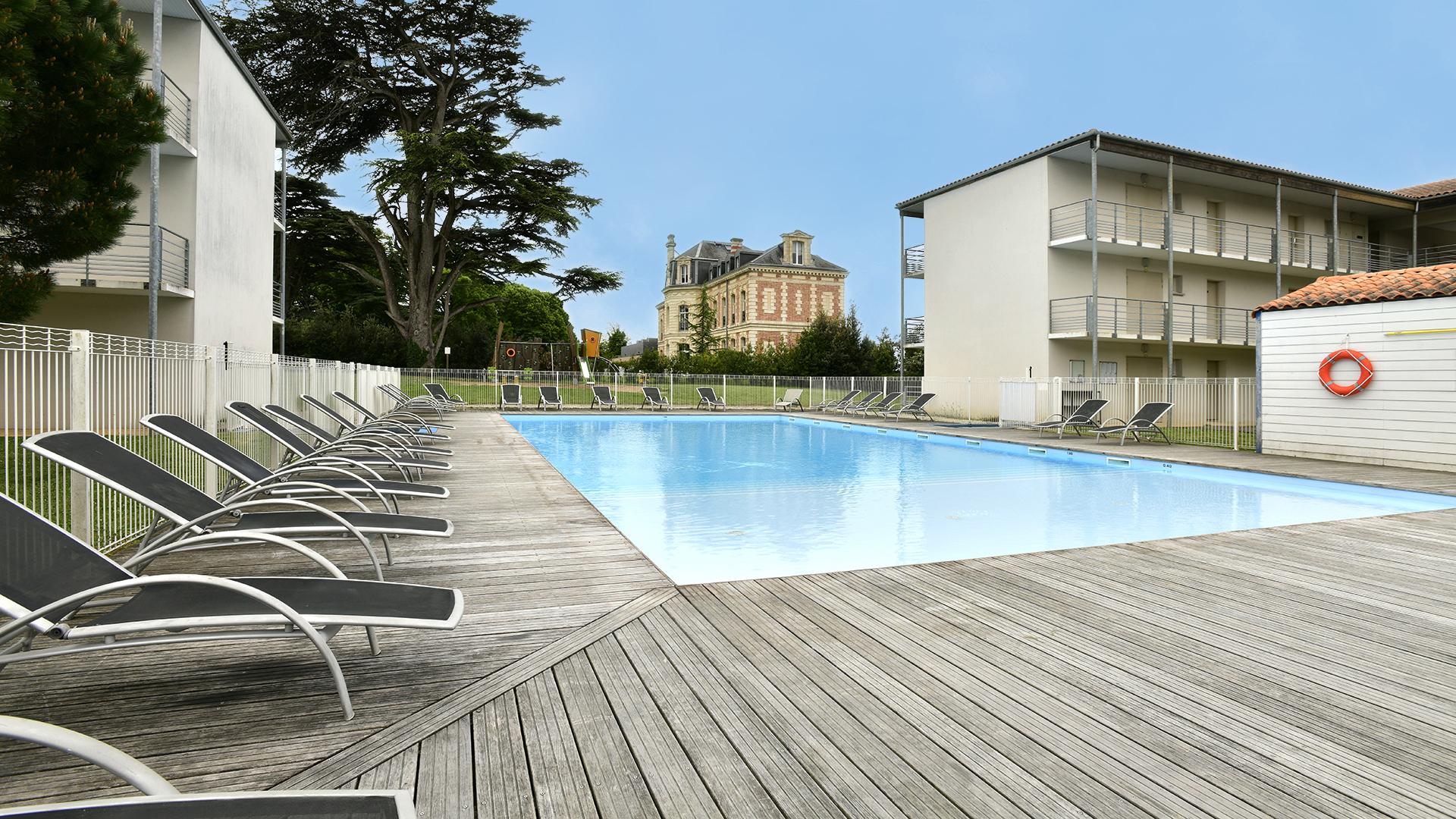 Vacanceole - Le Domaine Du Chateau - La Rochelle / Ile De Re Лагор Экстерьер фото